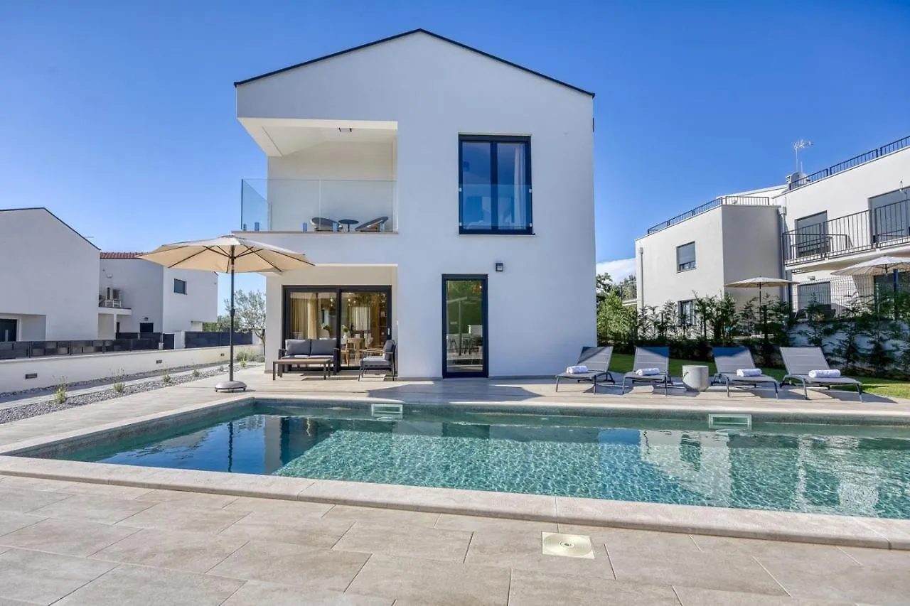 Villa Ivana With Private Pool Nova Vas  Croatia