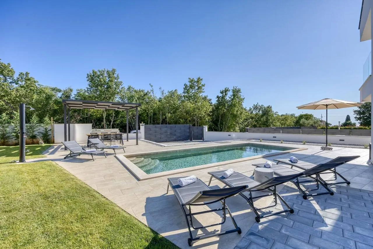 Villa Ivana With Private Pool Nova Vas   Nova Vas (Porec)