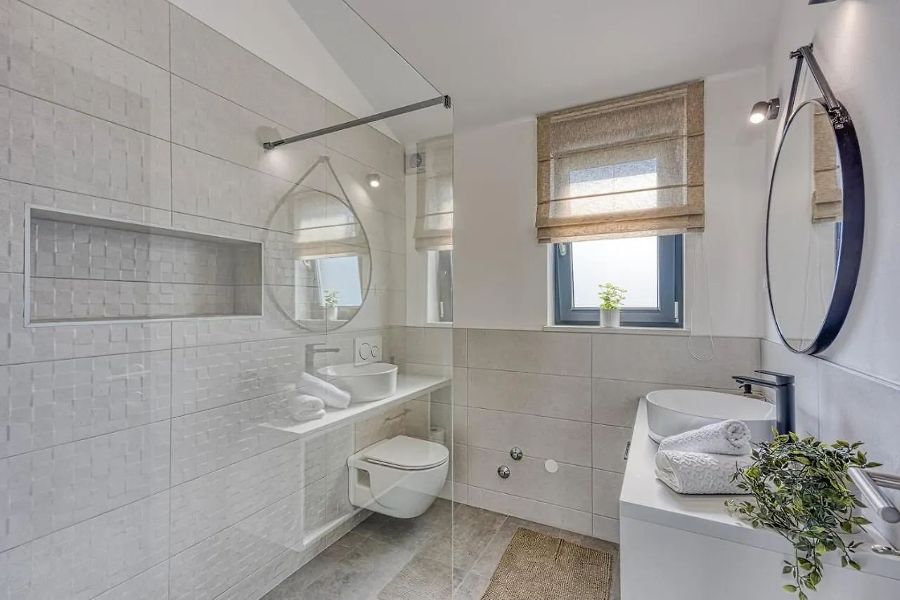 Villa Ivana With Private Pool Nova Vas  0*, Nova Vas (Porec)